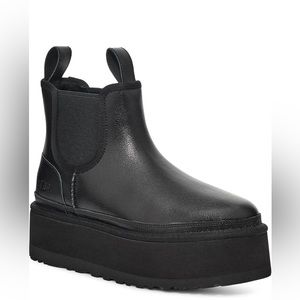 Brand New Uggs: Neumel Platform Chelsea Boot